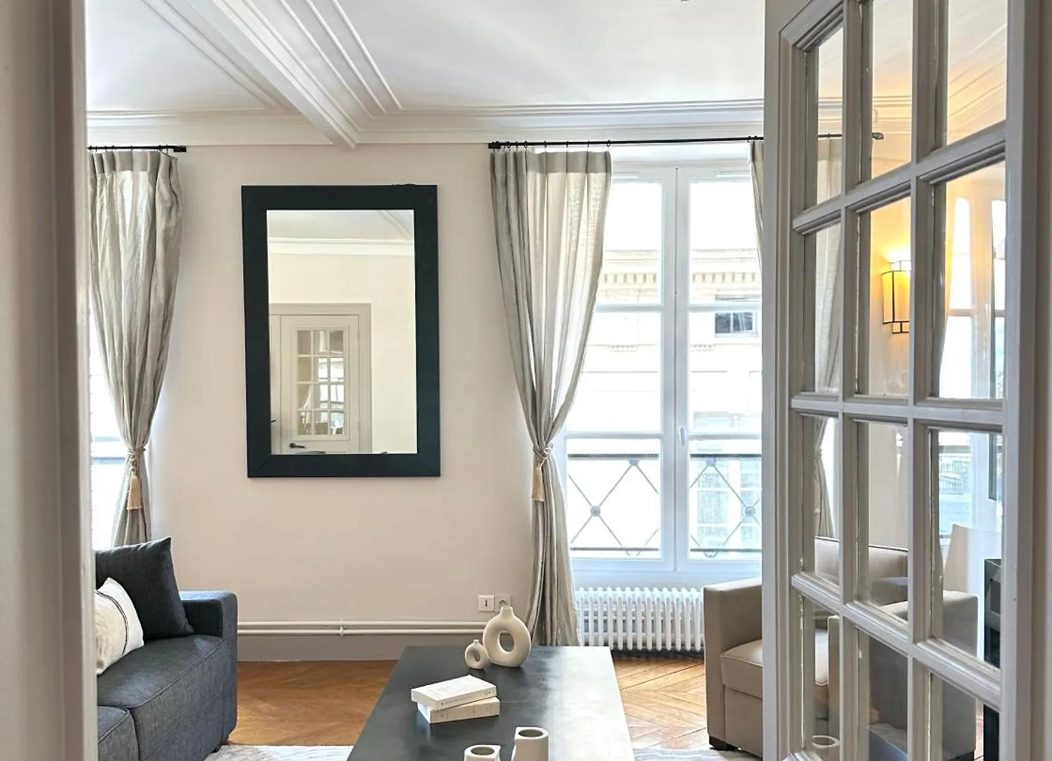 Luxembourg Garden Unique Haven Apartment Paris